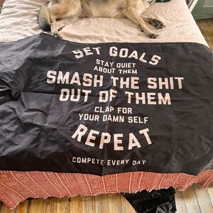 Compete every day gym flag